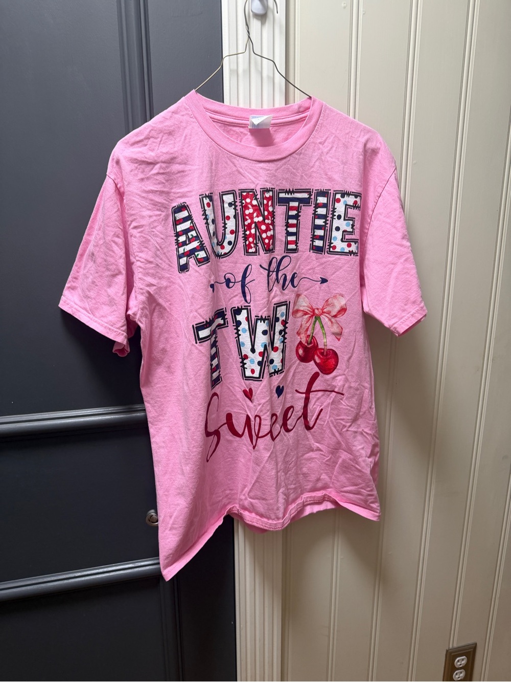 ' Pink 'Auntie of the Two Sweet' Graphic Tee